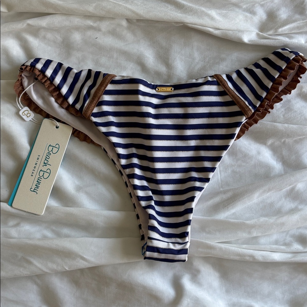 Beach Bunny striped bikini bottoms - Picture 5 of 6